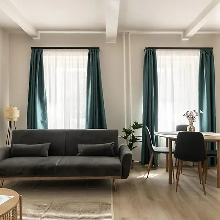Apartamento Csokonai *